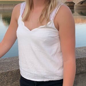 Le Lis White Relaxed Camisole Tank Top